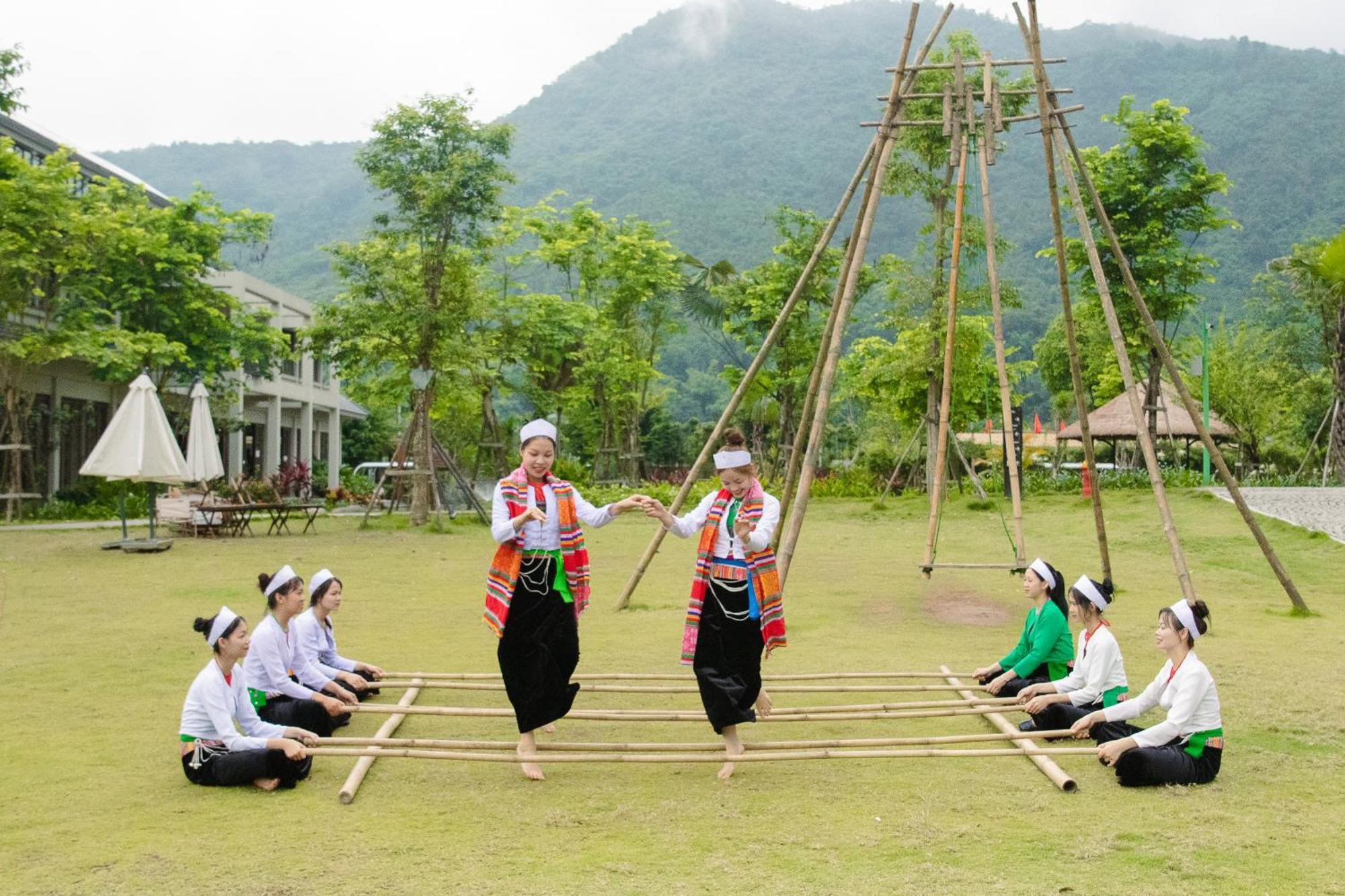 فندق Mandala Retreats Kim Boi Hòa Bình المظهر الخارجي الصورة