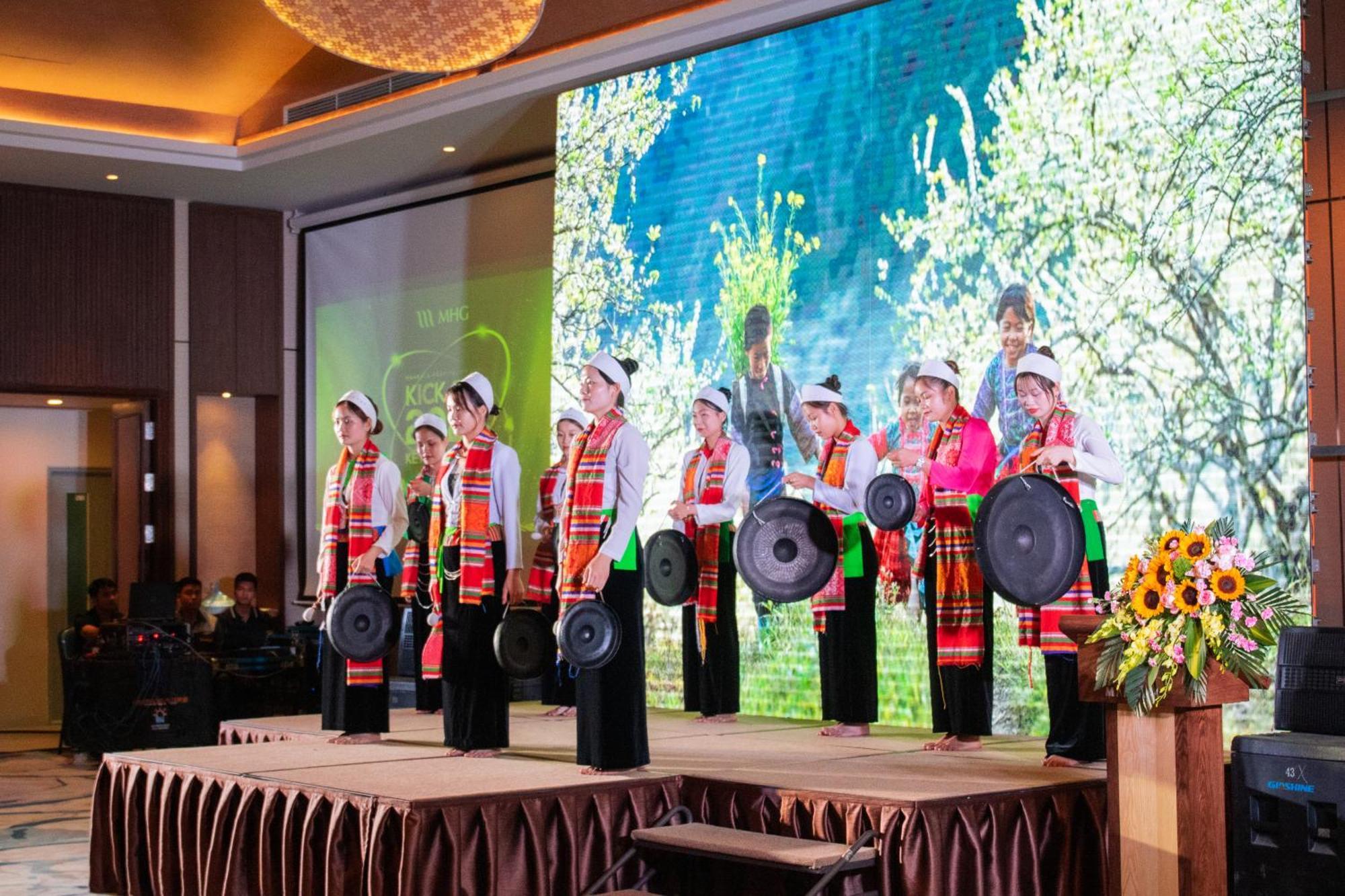 فندق Mandala Retreats Kim Boi Hòa Bình المظهر الخارجي الصورة
